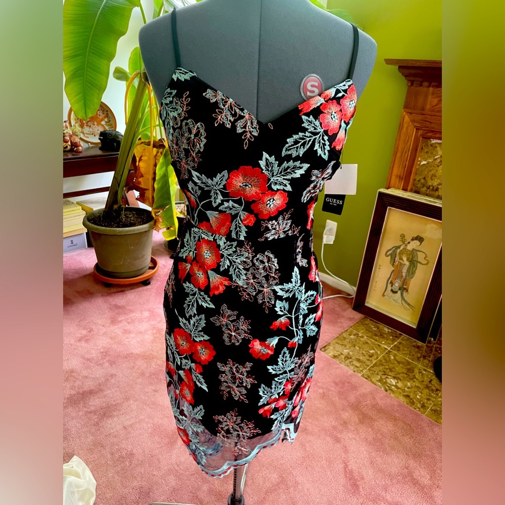 Guess Size 2 midi dress